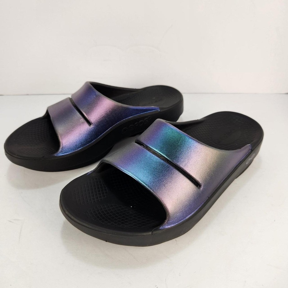 OOFOS OOahh Luxe Midnight Purple Iridescent Recovery Slides Women's 8 Men's 6